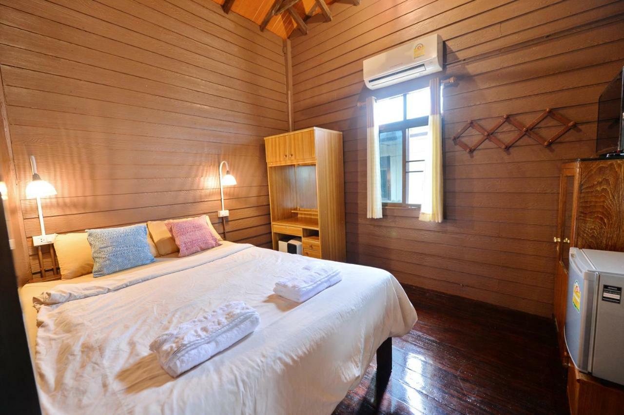 Huan Kawin Est.58 Lanna Home & Collection Chiang Rai Habitación foto